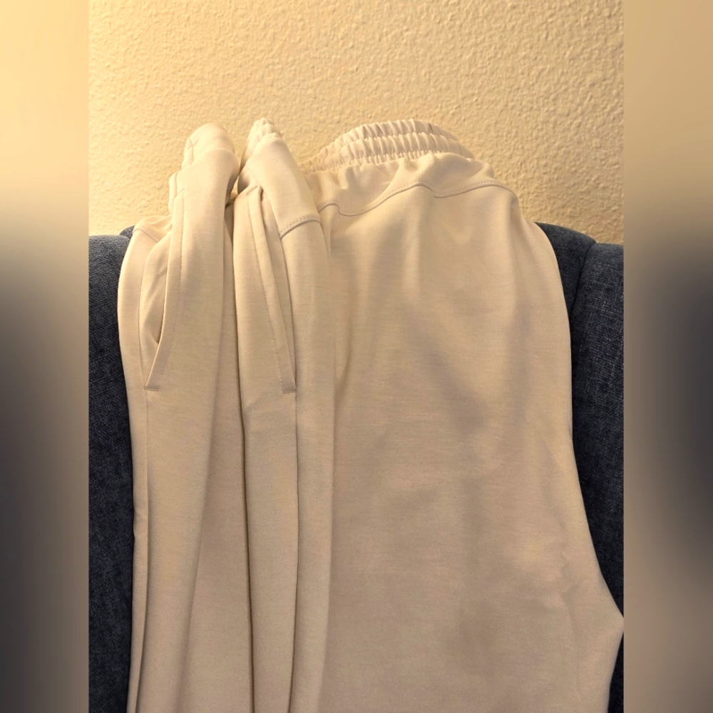 Cream Jogger Pants - Picture 5 of 5